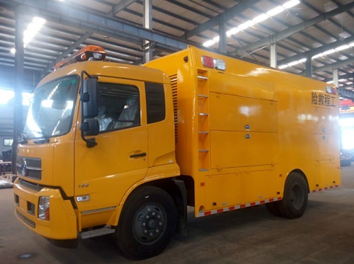 大流量應(yīng)急搶險(xiǎn)排水泵車1500m³/h